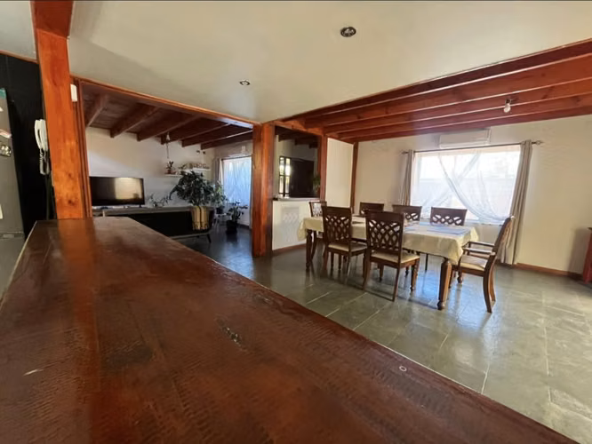 Gran Casa Familiar de 176m² con Piscina - Excelente Sector de San Pedro de la Paz