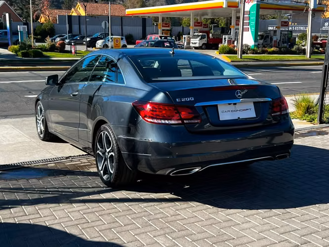 MERCEDES-BENZ E200 COUPE 2017