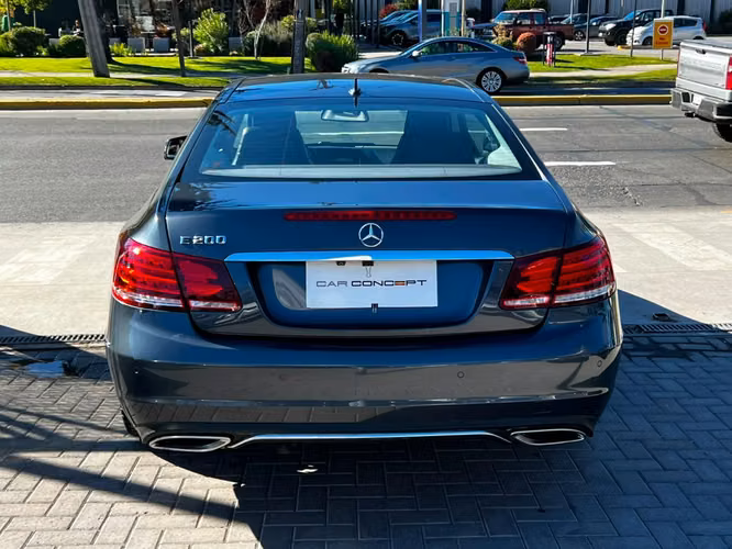 MERCEDES-BENZ E200 COUPE 2017
