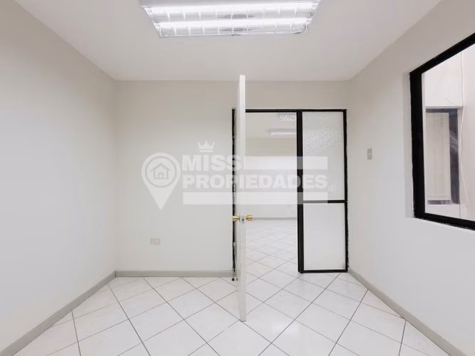 ARRIENDA OFICINA SECTOR CENTRO, ANTOFAGASTA