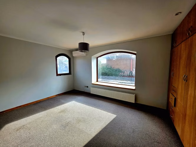 Arriendo casa en condominio en Avda. Gabriela Mistral