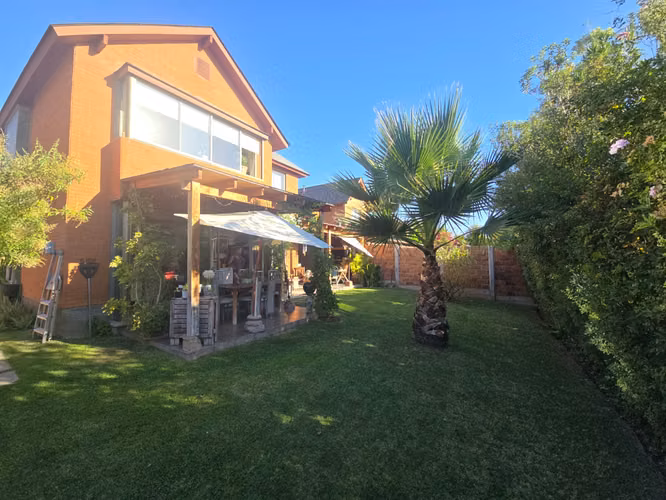 Venta, CASA, Peñalolén. 4D/4B