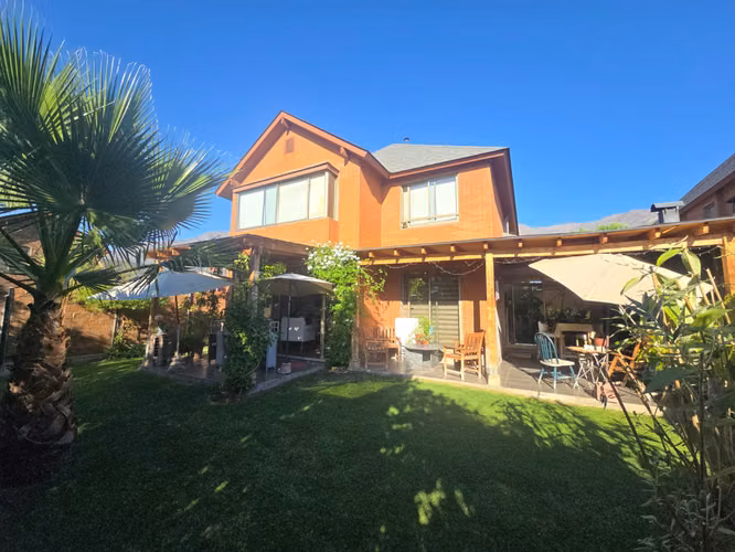 Venta, CASA, Peñalolén. 4D/4B