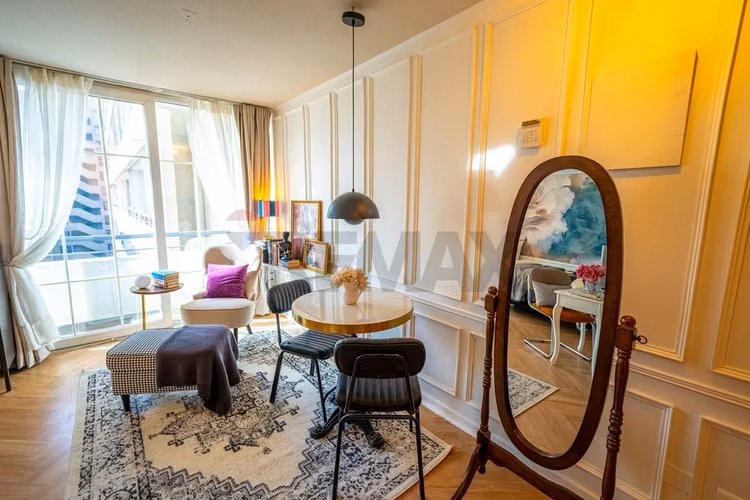 Departamento remodelado de estilo parisino - Imagen 15