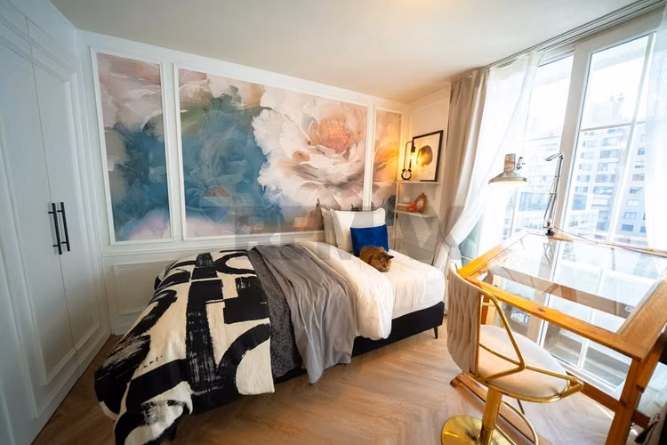 Departamento remodelado de estilo parisino - Imagen 17