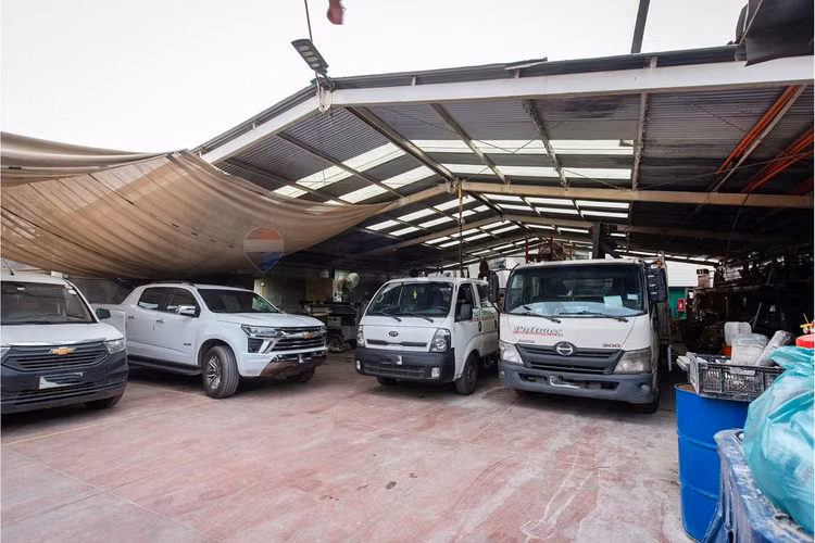Oficina comercial con bodega en peñalolén venta