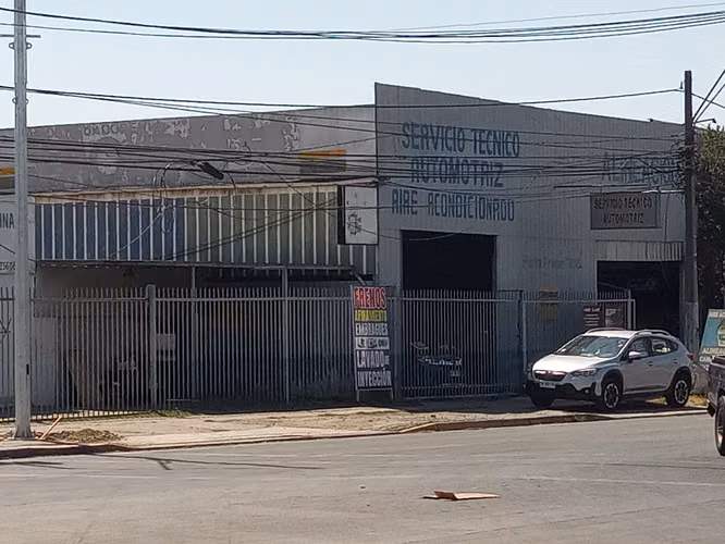 GRAN ESQUINA A 2 CUADRAS DEL METRO EN LA FLORIDA
