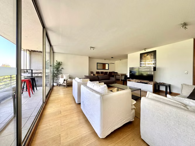 VENTA DEPTO EL GOLF 160M2 CON PRIVACIDAD TOTAL 4D/4B - Imagen 3