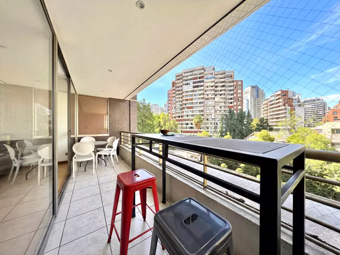 VENTA DEPTO EL GOLF 160M2 CON PRIVACIDAD TOTAL 4D/4B - Imagen 1