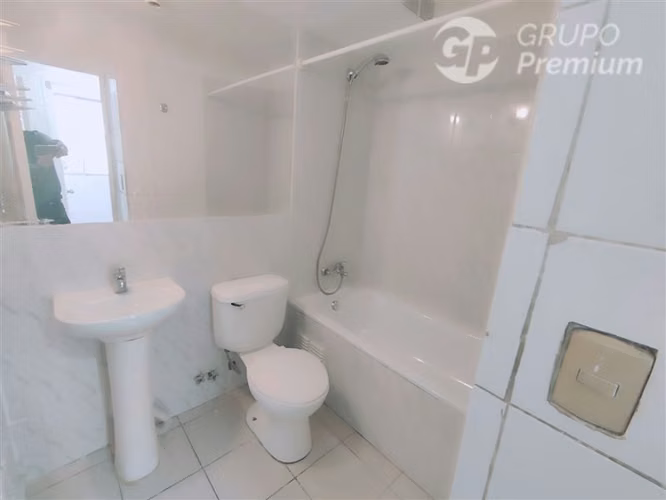 EXCELENTE departamento en venta de 3 dorm. en Quinta Normal