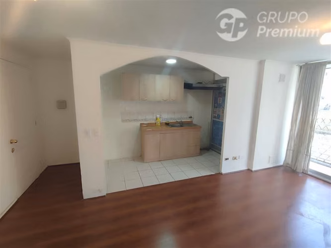 EXCELENTE departamento en venta de 3 dorm. en Quinta Normal