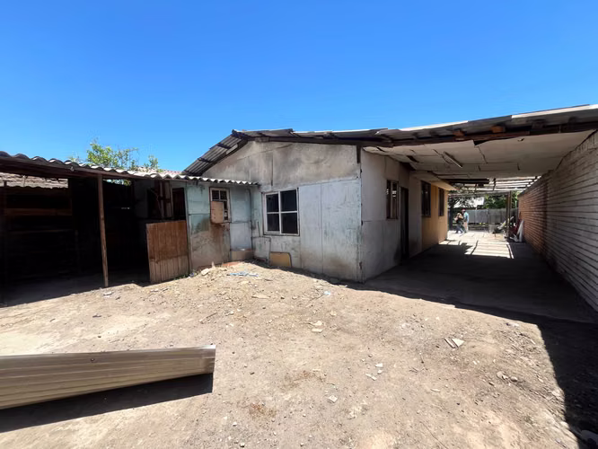 Local comercial con sitio para expansión (172267)