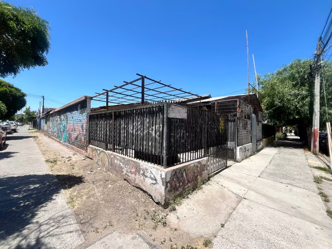 Local comercial con sitio para expansión (172267)
