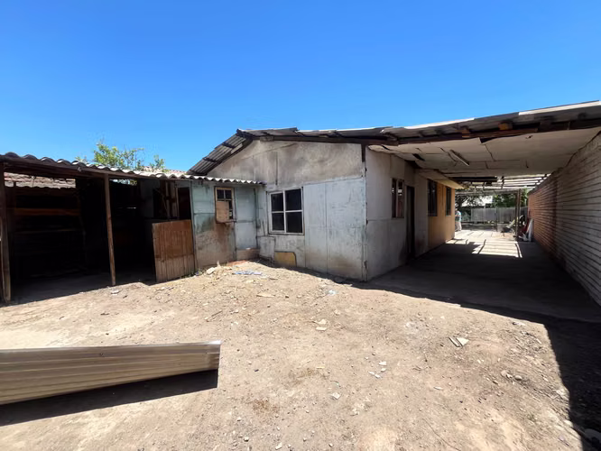 Local comercial con sitio para expansión (172267)