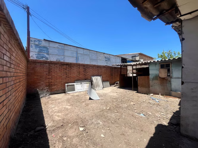 Local comercial con sitio para expansión (172267)