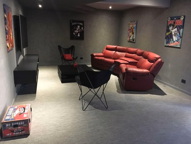 ARRIENDO AMOBLADO hermosa casa moderna, 4D, 5B, Parcela, quincho, piscina