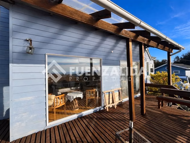 Parcela 5.400 m2 con casa y cabaña Vista a Lago y Volcanes - Imagen 2