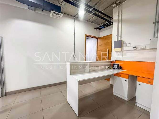 Arriendo Of en Edicio Centro Costane 2 privados, Concepción