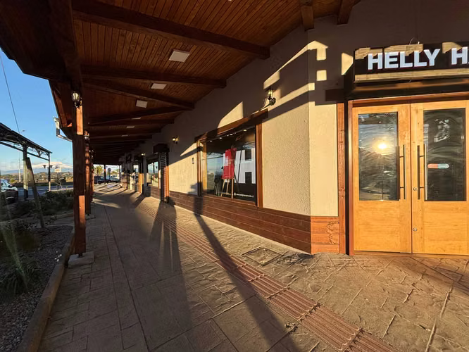 Local comercial en arriendo en Puerto Varas (172297)