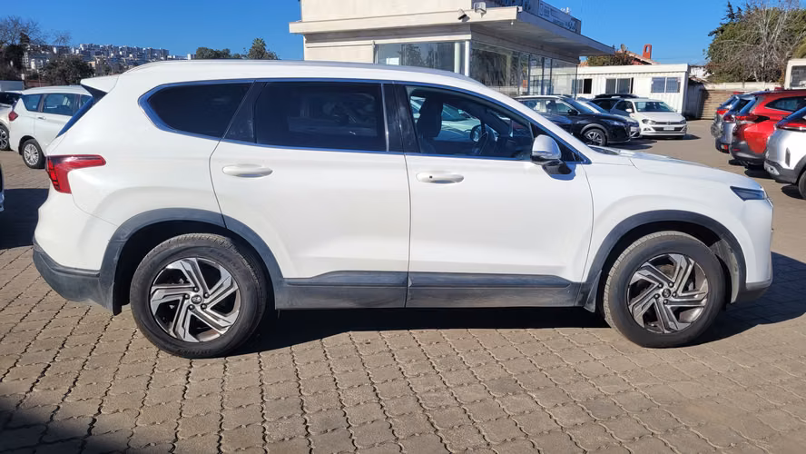 Hyundai SANTA FE 2.5 FULL AUT. 2.5 • 4x2 • Automática • 2021