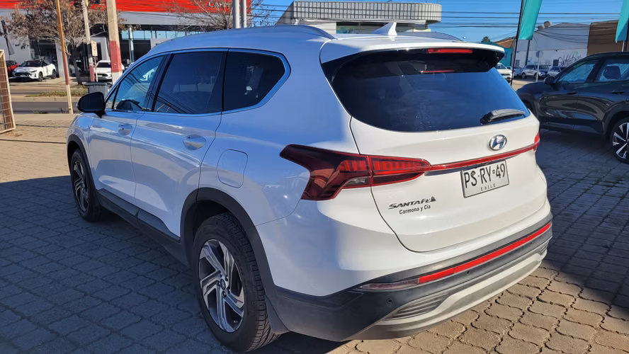 Hyundai SANTA FE 2.5 FULL AUT. 2.5 • 4x2 • Automática • 2021