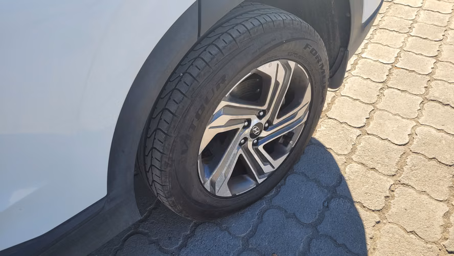 Hyundai SANTA FE 2.5 FULL AUT. 2.5 • 4x2 • Automática • 2021