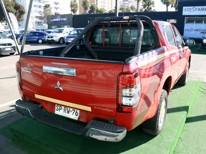 MITSUBISHI L200 2023