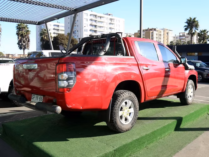 MITSUBISHI L200 2023