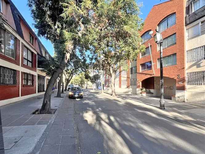 Departamento en venta 2D/1B Plaza Brasil Metro Santa Ana