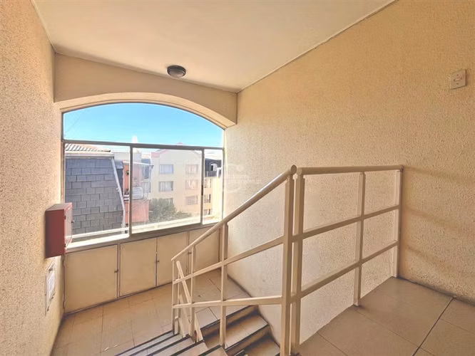 Departamento en venta 2D/1B Plaza Brasil Metro Santa Ana