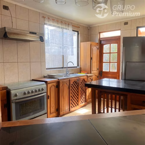 LA HERRADURA/ CASA EN ARRIENDO 7D/3B