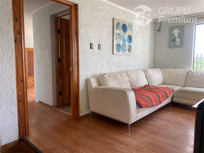 LA HERRADURA/ CASA EN ARRIENDO 7D/3B