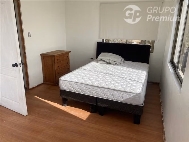 LA HERRADURA/ CASA EN ARRIENDO 7D/3B