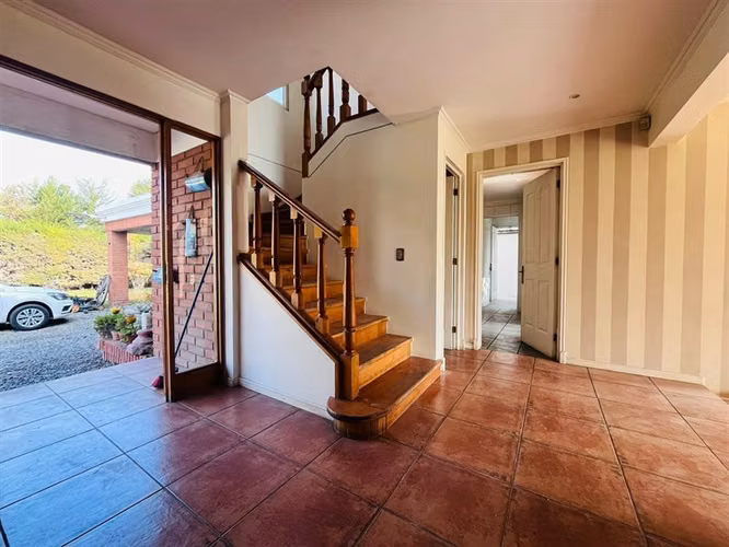 Parcela en arriendo de 5 dormitorios, 4 baños, Colina