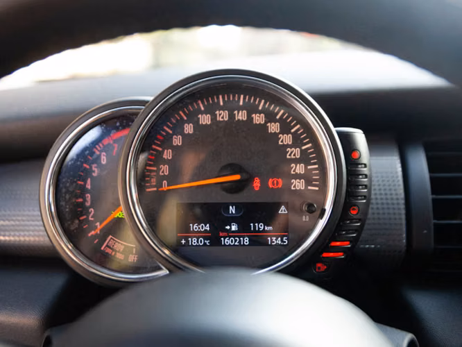 Mini Cooper F56 2015