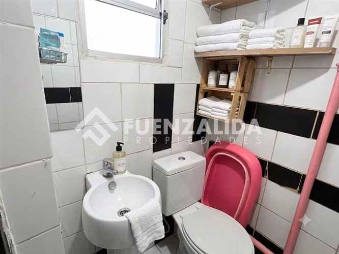 Casa en venta de 5 dorm. en La Reina