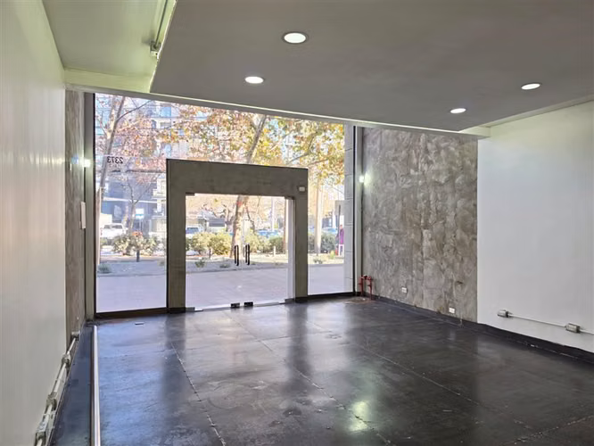Local Comercial en Arriendo en Vitacura