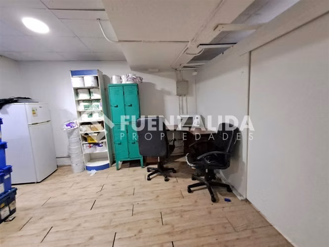 Local Comercial en arriendo en Santiago - Imagen 11