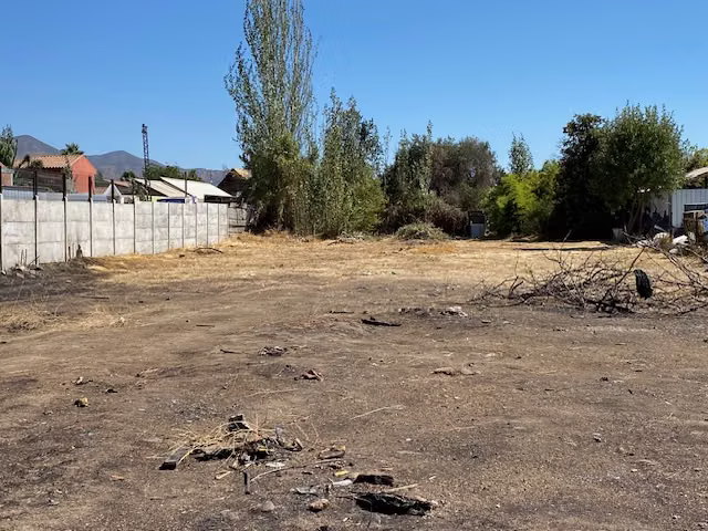 Venta terreno Urbano comercial/industrial 1.350 Mts.
