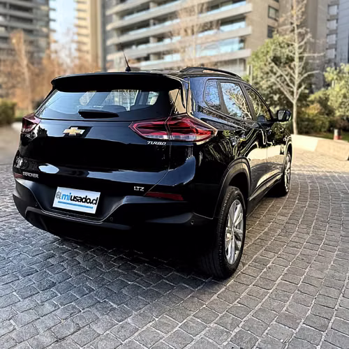 Chevrolet Tracker LTZ 1.2T AT (2022)