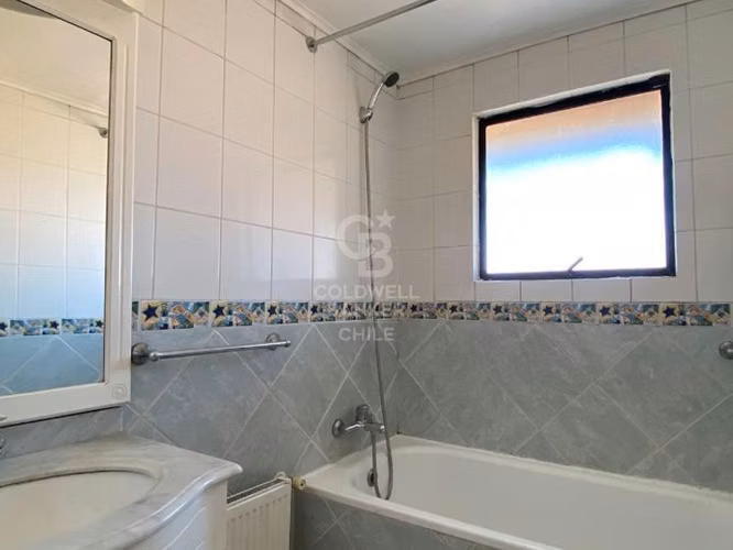 Gran oportunidad: Casa familiar en Parque Laguna Grande