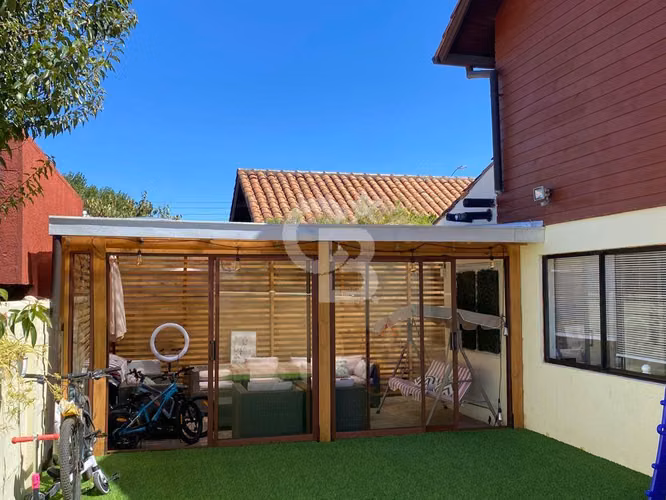 Gran oportunidad: Casa familiar en Parque Laguna Grande