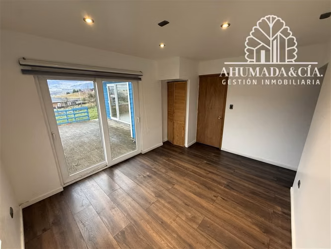 Casa en arriendo de 4 dorm. en Coihaique