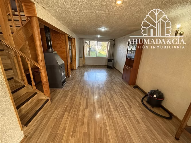 Casa en arriendo de 6 dorm. en Coihaique