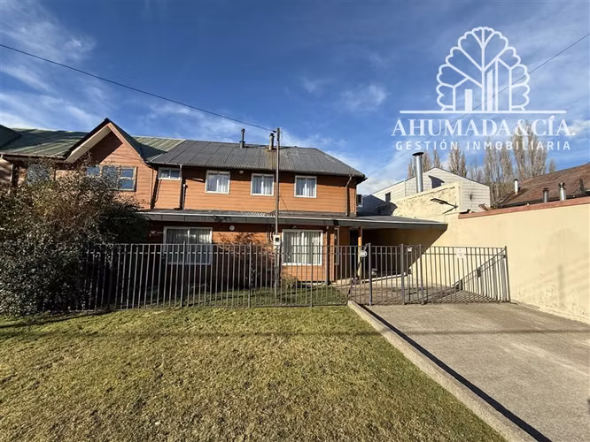 Casa en arriendo de 6 dorm. en Coihaique