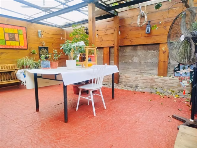 Casa en venta de 3 dorm. en Renca
