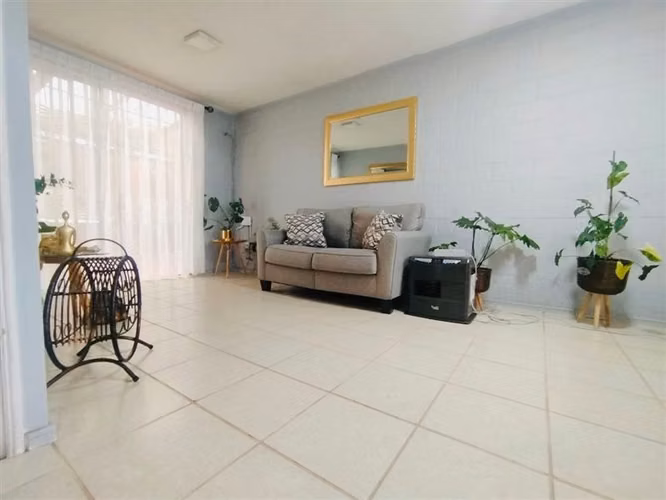 Casa en venta de 3 dorm. en Renca