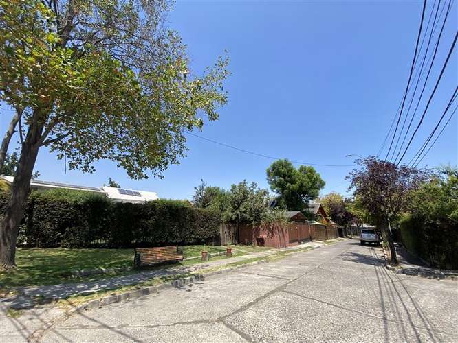 13.400 UF CASA VENTA EN PASAJE en La Reina TOBALABA
