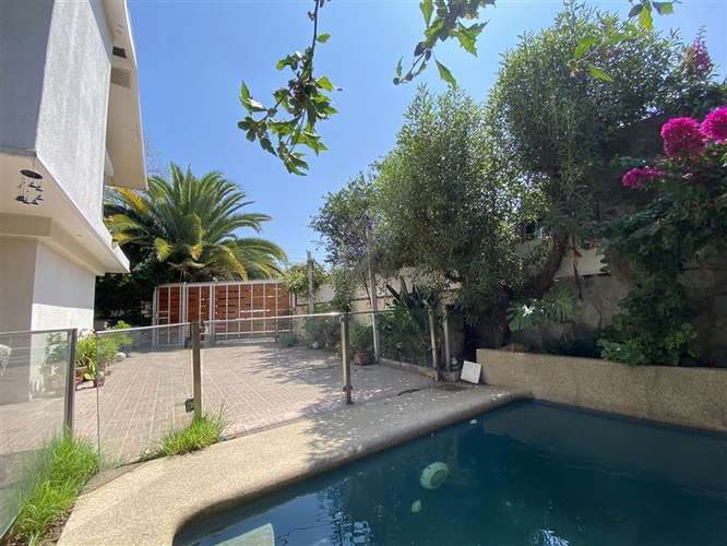 13.400 UF CASA VENTA EN PASAJE en La Reina TOBALABA