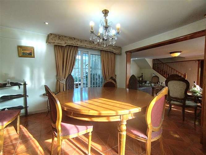 13.400 UF CASA VENTA EN PASAJE en La Reina TOBALABA